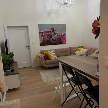 Alibi Loft Old Town Mmm Apartman *